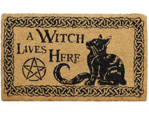 CATS a witch lives here DOORMAT